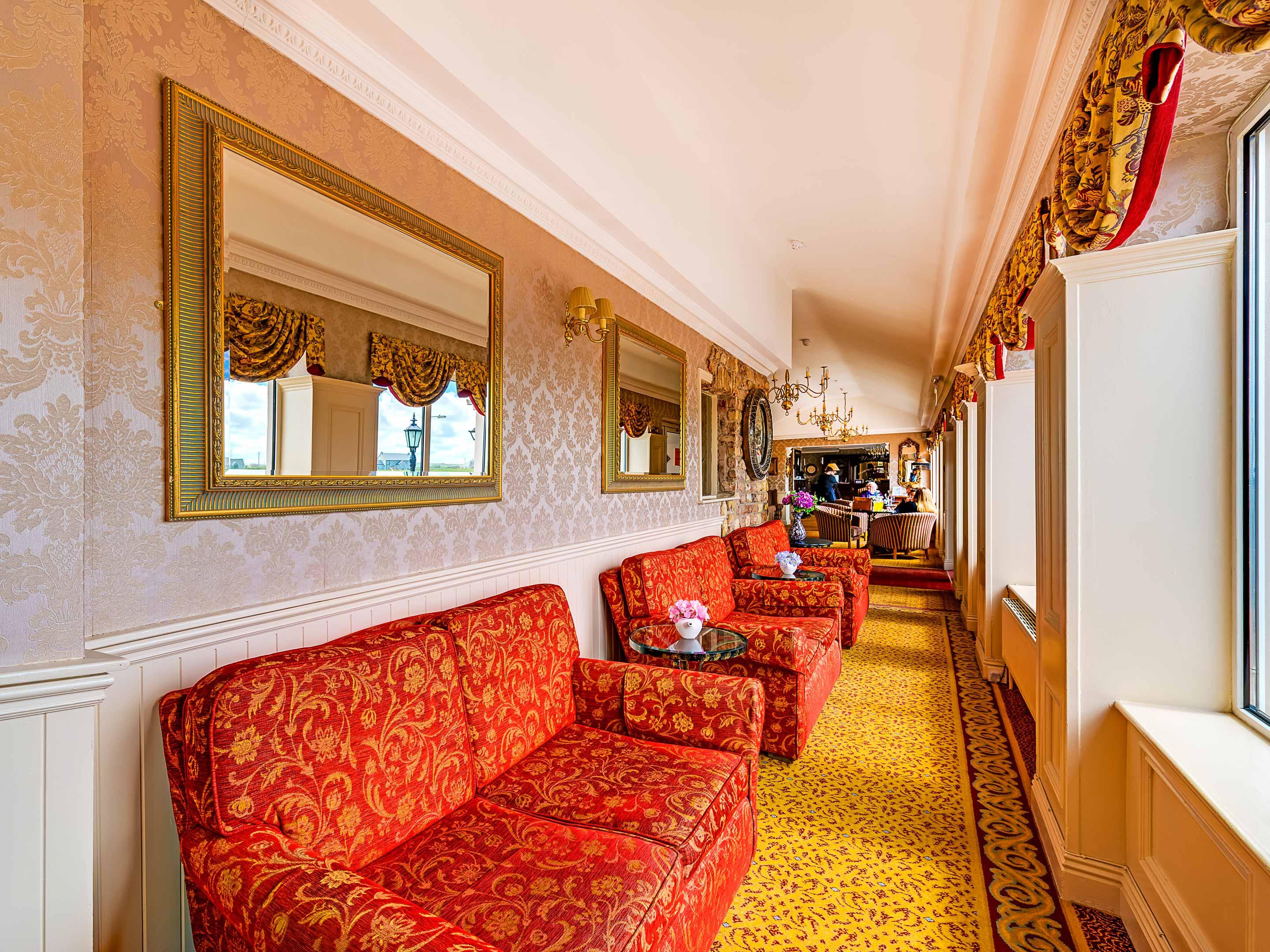 Bellbridge House Hotel Милтаун-Малбей Экстерьер фото