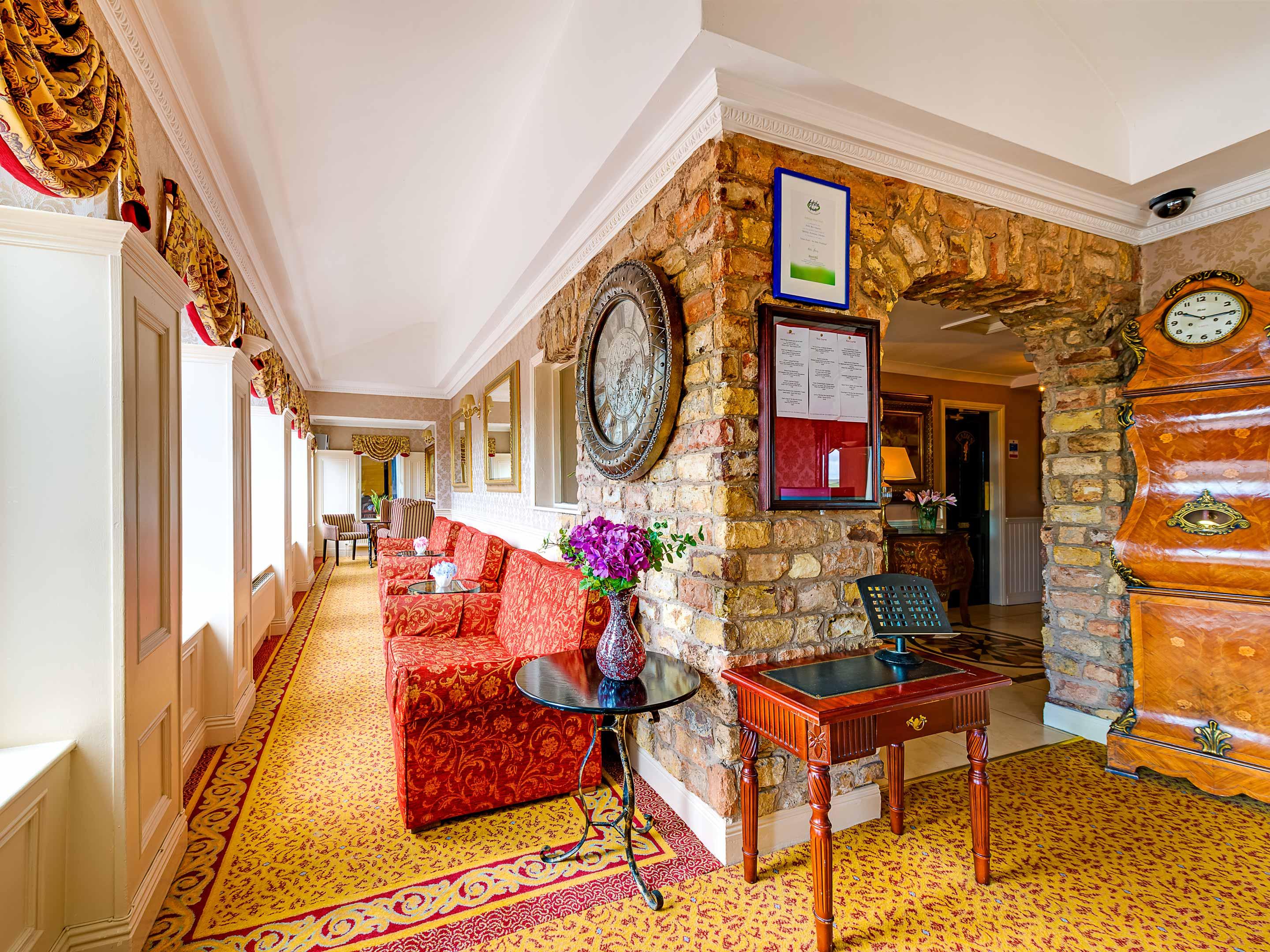 Bellbridge House Hotel Милтаун-Малбей Экстерьер фото